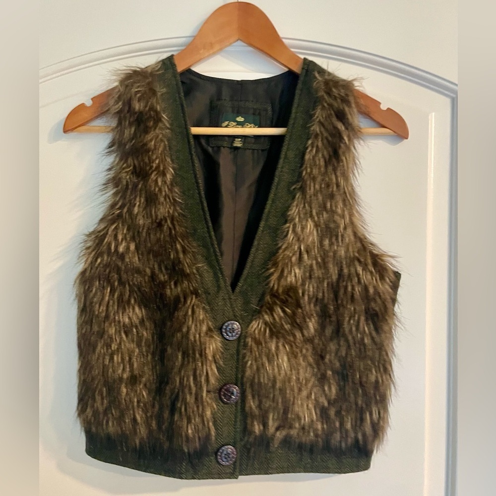 I Love H81 Herringbone Vest with Faux Fur Trim